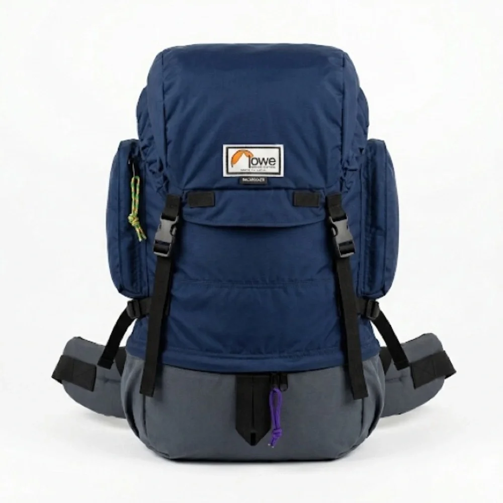 Lowe Alpine Unisex Vintage Internal Frame Backpack R